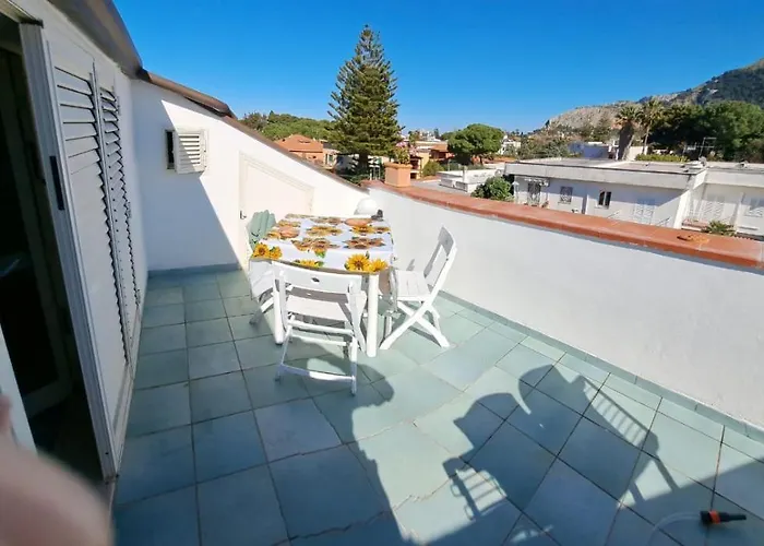 Mansarda Mondello Apartment